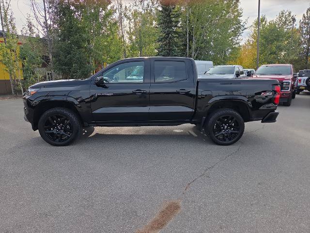 Used 2024 Chevrolet Colorado Z71 w/ Safety Package AWD/4WD image 3