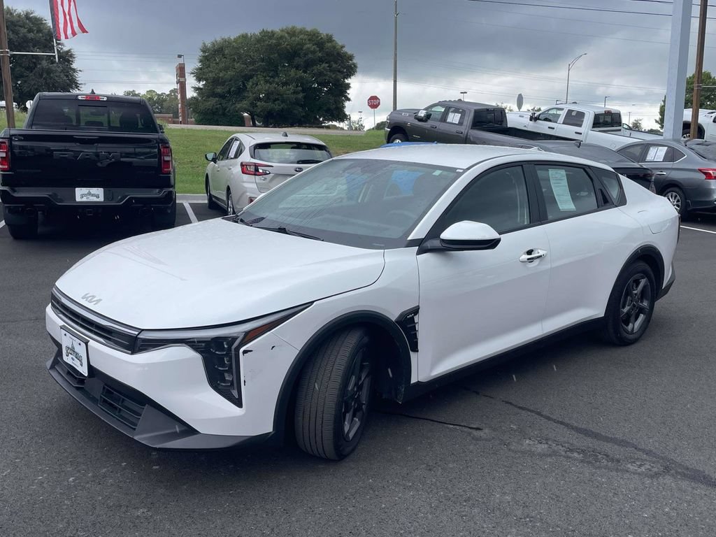 Used 2025 Kia K4 FWD image 7