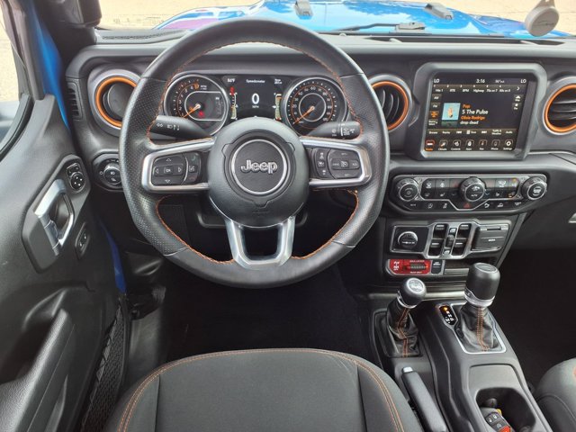 Used 2023 Jeep Gladiator Mojave w/ LED Lighting Group AWD/4WD image 6
