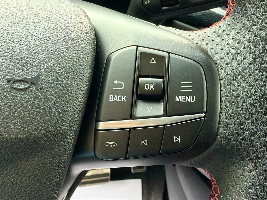Certified 2023 Ford Escape ST-Line Elite w/ Premium Technology Package AWD/4WD image 11