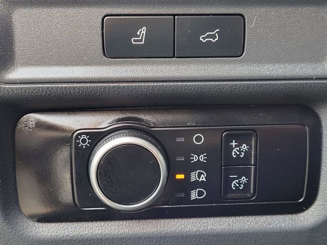 Certified 2024 Ford Expedition XLT image 15