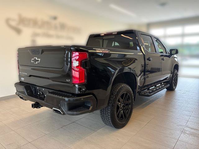 Used 2022 Chevrolet Silverado 1500 LT Trail Boss w/ Convenience Package II AWD/4WD image 3