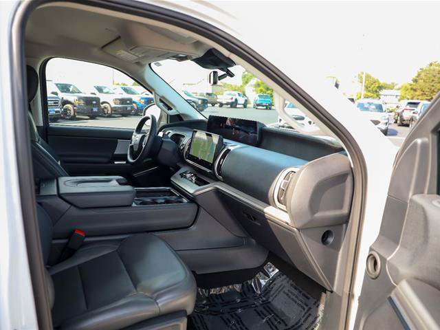 Certified 2026 Ford Expedition Max Active AWD/4WD image 32