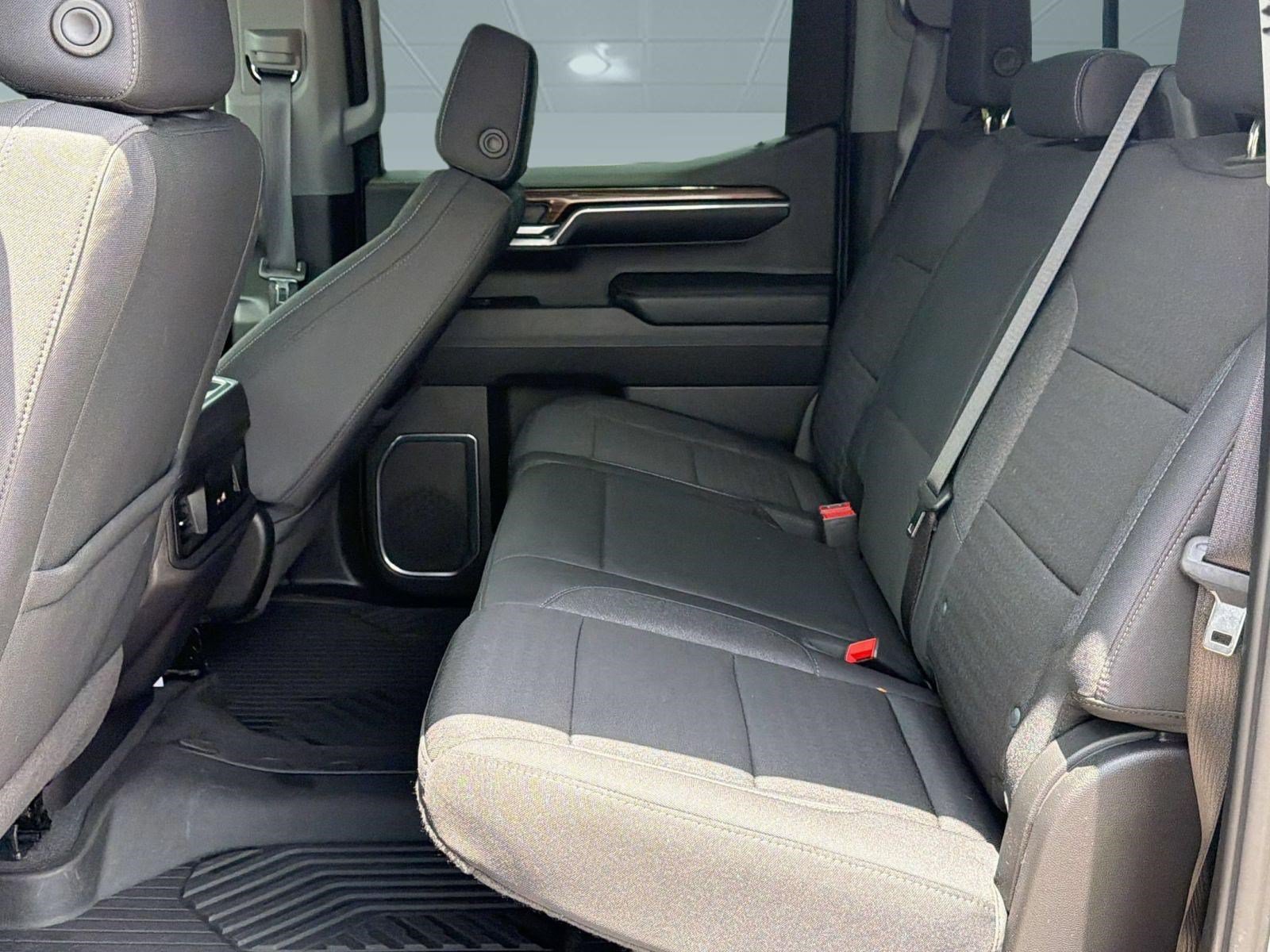 Used 2024 Chevrolet Silverado 1500 LT Trail Boss w/ Convenience Package II AWD/4WD image 21
