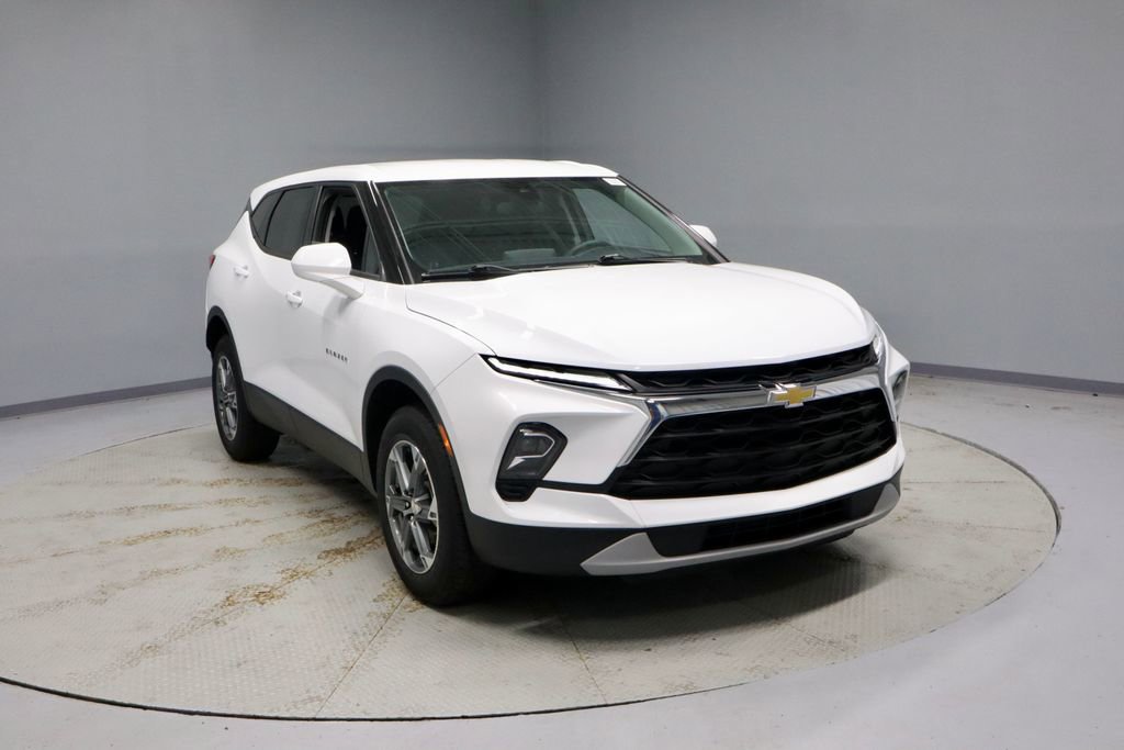 Used 2025 Chevrolet Blazer LT