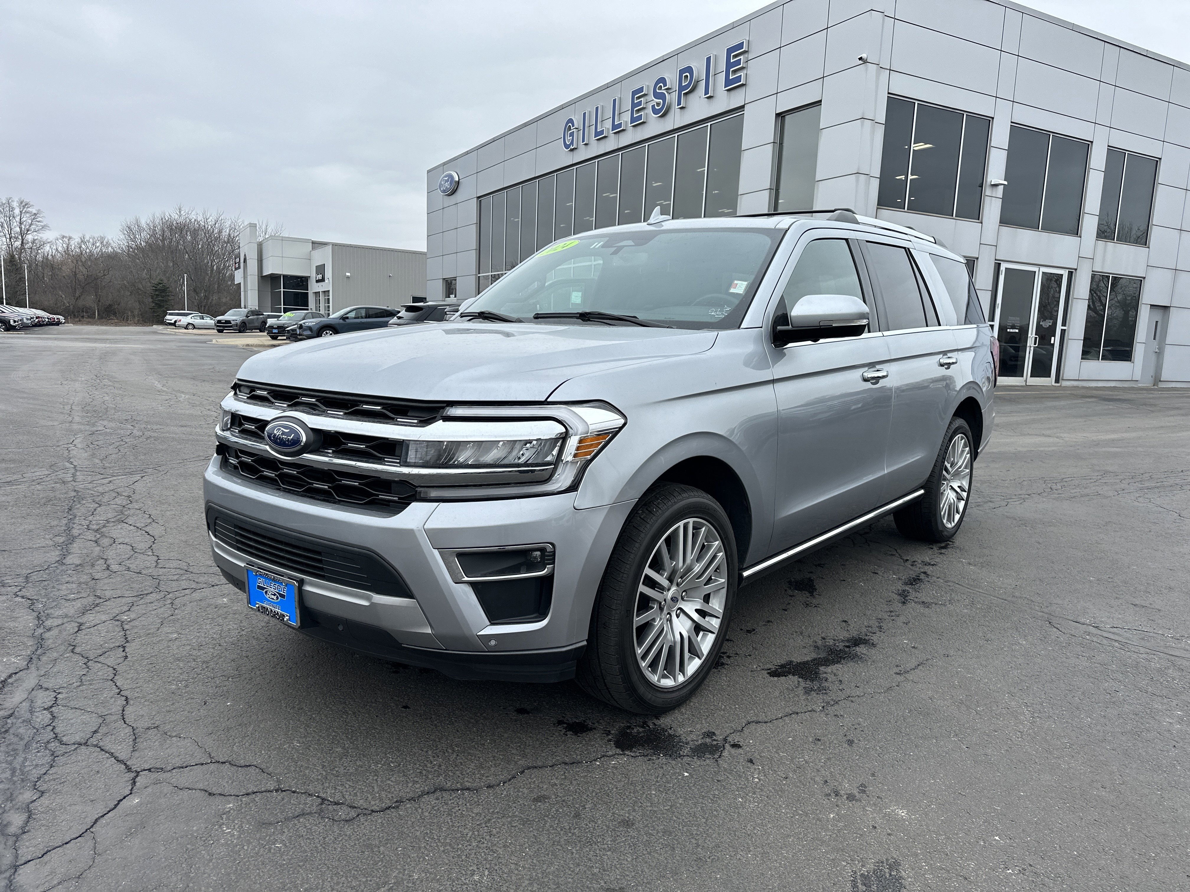 Certified 2024 Ford Expedition Limited image 7