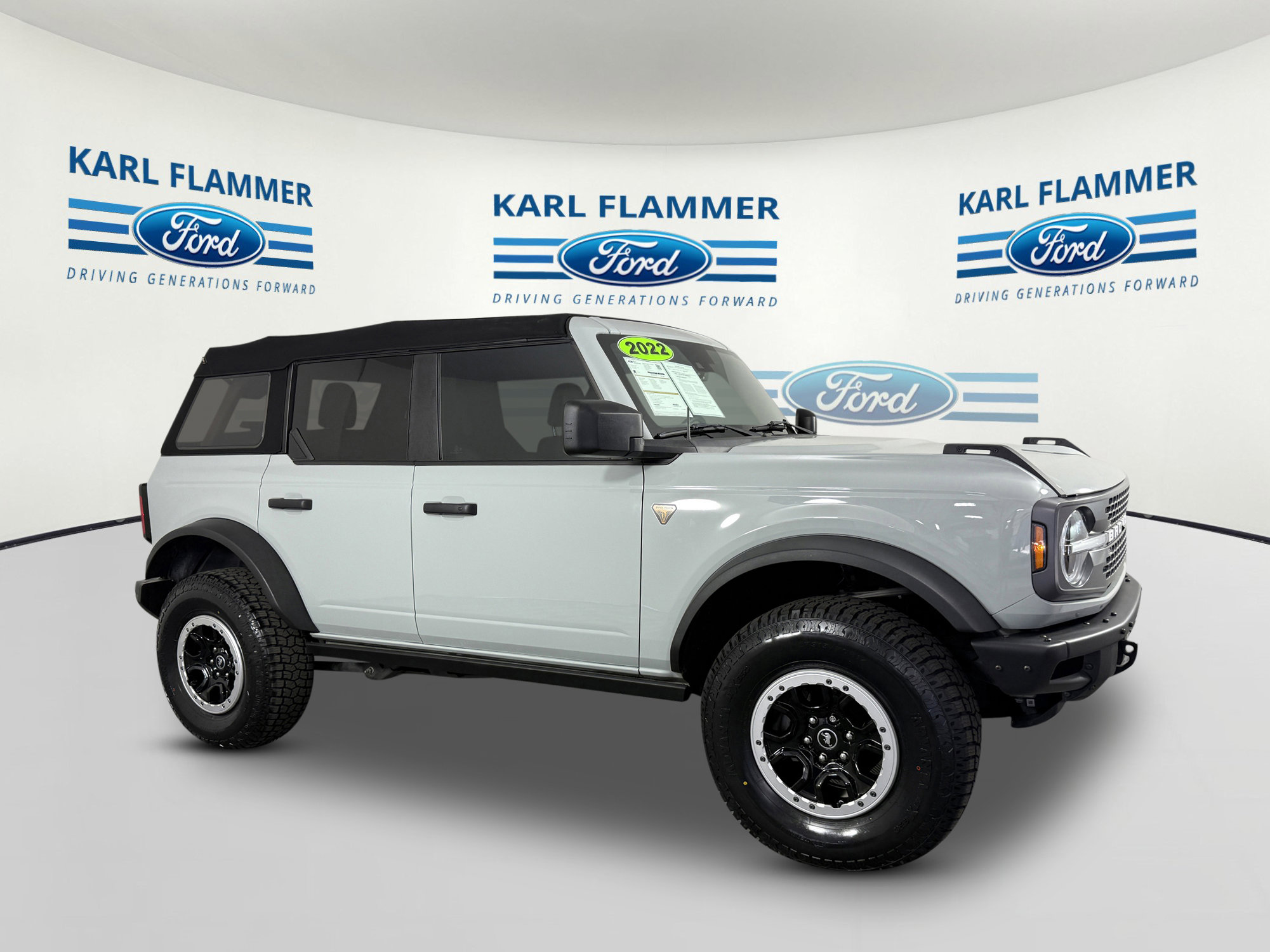 Certified 2022 Ford Bronco Badlands w/ Sasquatch Package AWD/4WD image 1