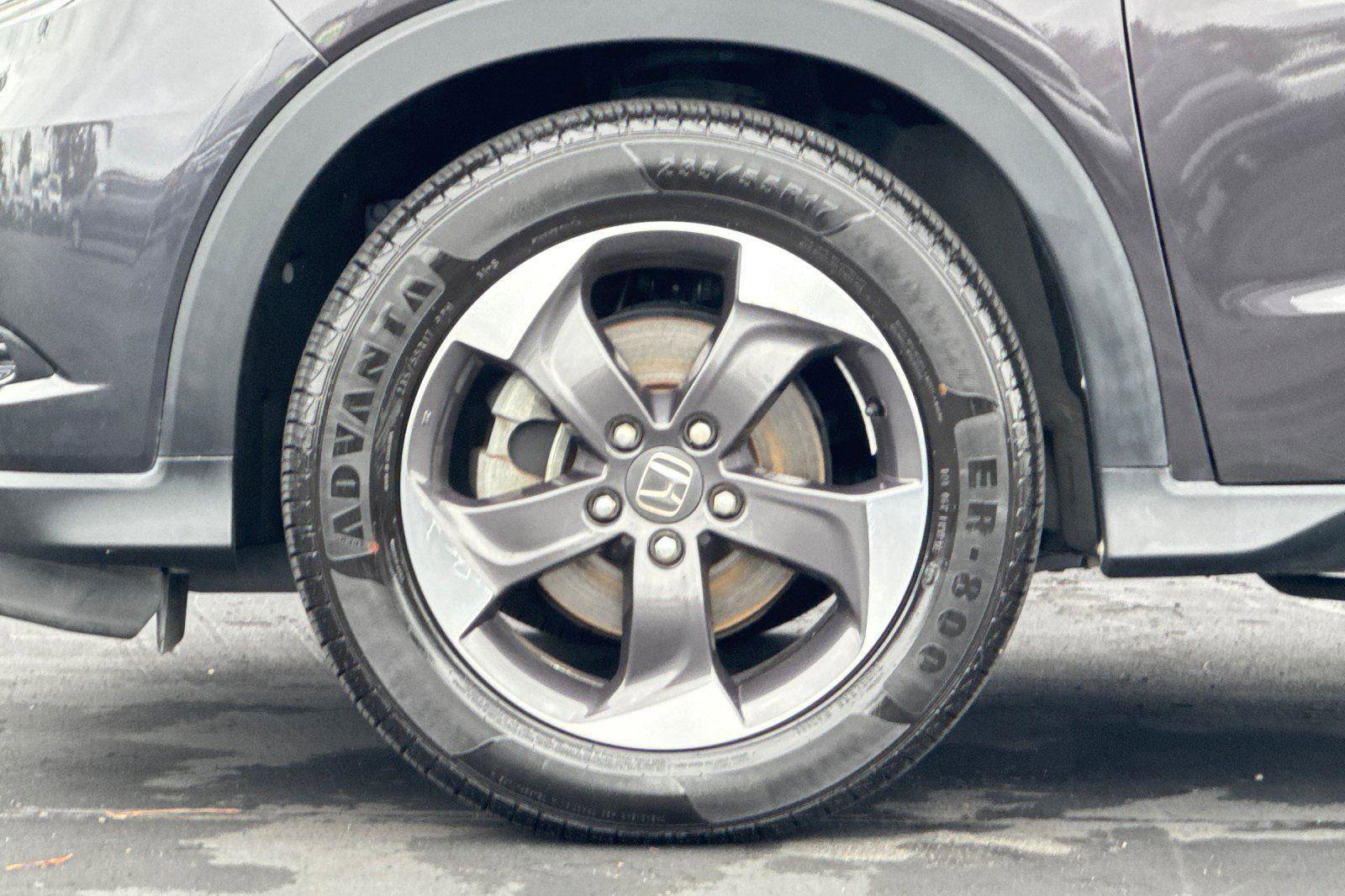 Used 2018 Honda HR-V EX image 32