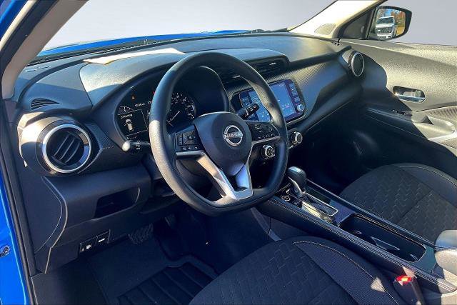 Used 2024 Nissan Kicks SV image 17