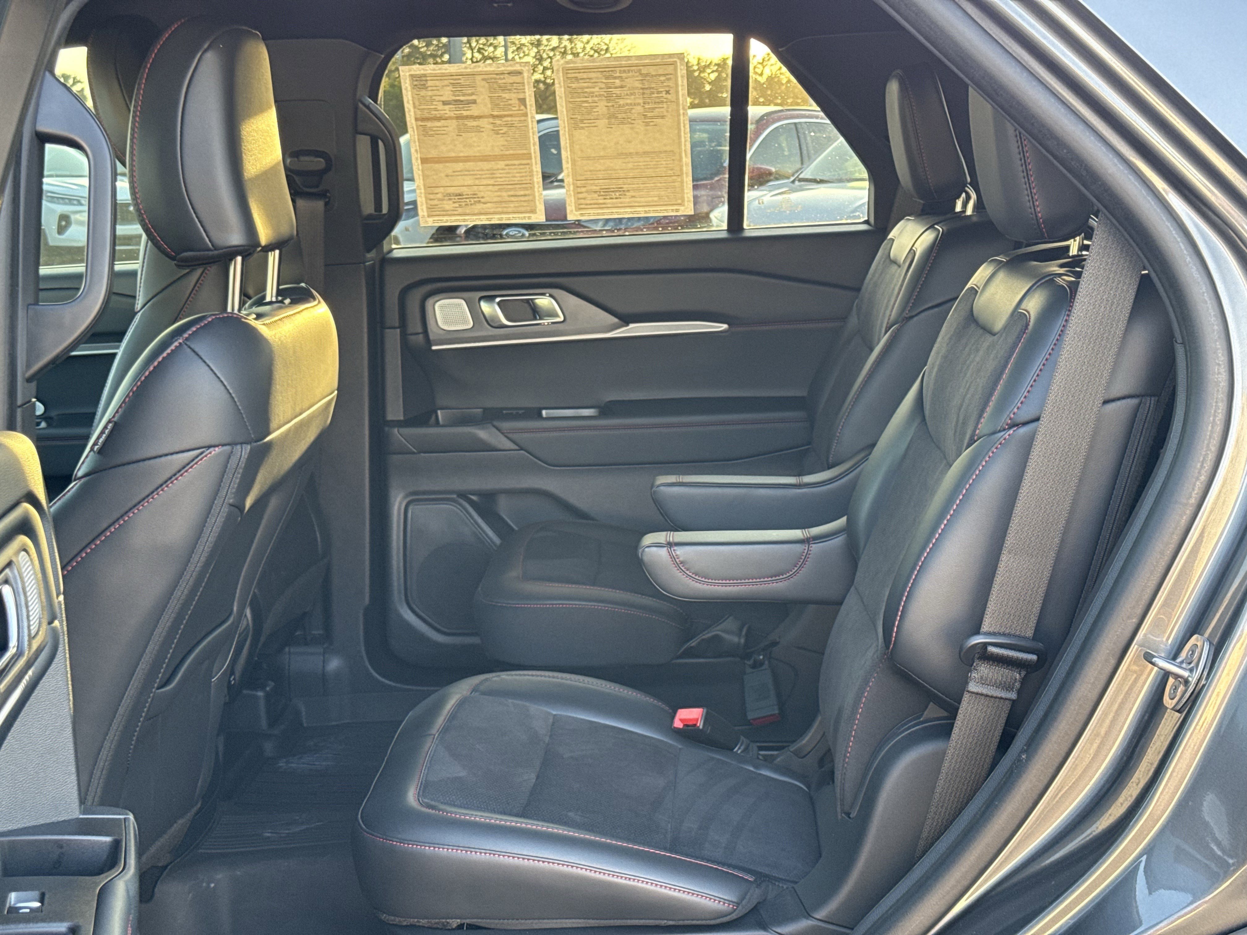 Certified 2025 Ford Explorer ST w/ Sun And Sound Package image 15