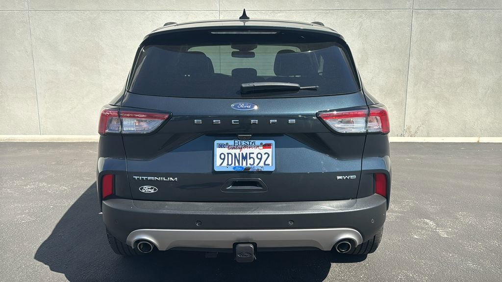 Certified 2022 Ford Escape Titanium w/ Titanium Elite Package image 2