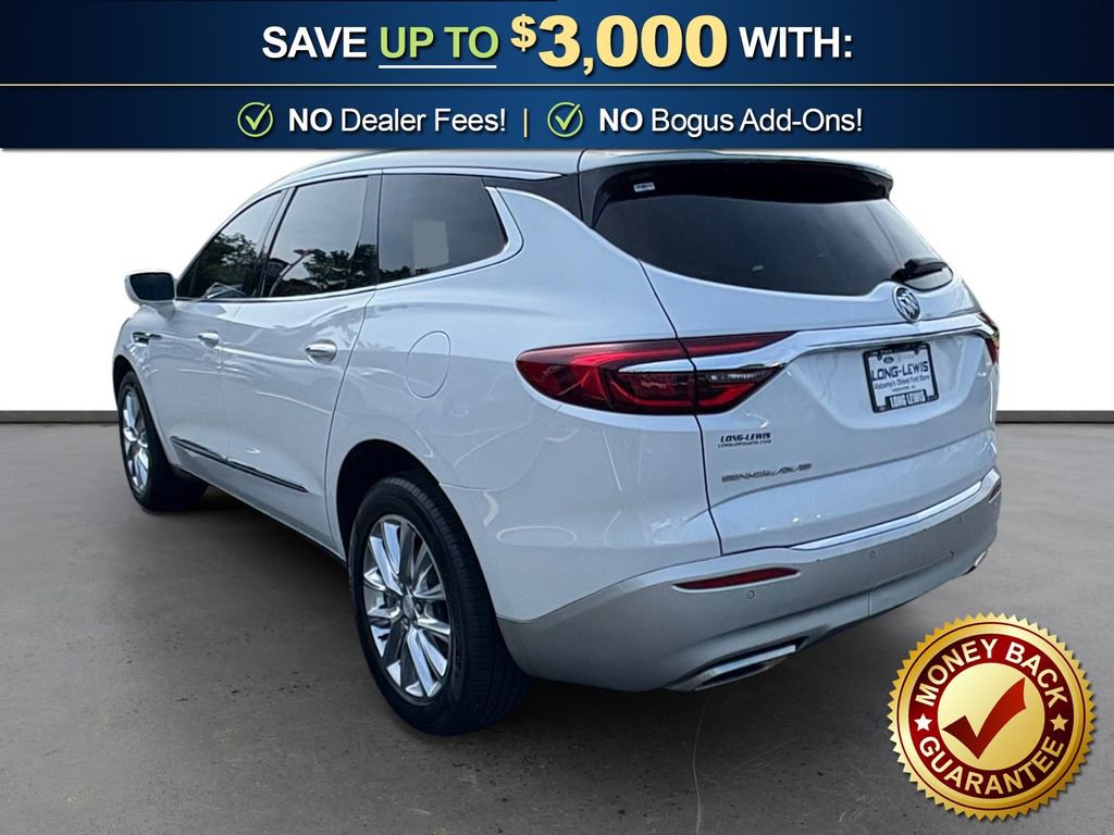 Used 2020 Buick Enclave Essence w/ Sound and Sites Package FWD image 4