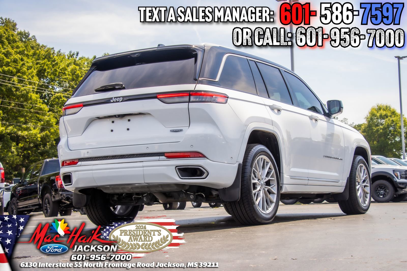 Used 2023 Jeep Grand Cherokee Summit w/ Adv Protech Group IV RWD image 6