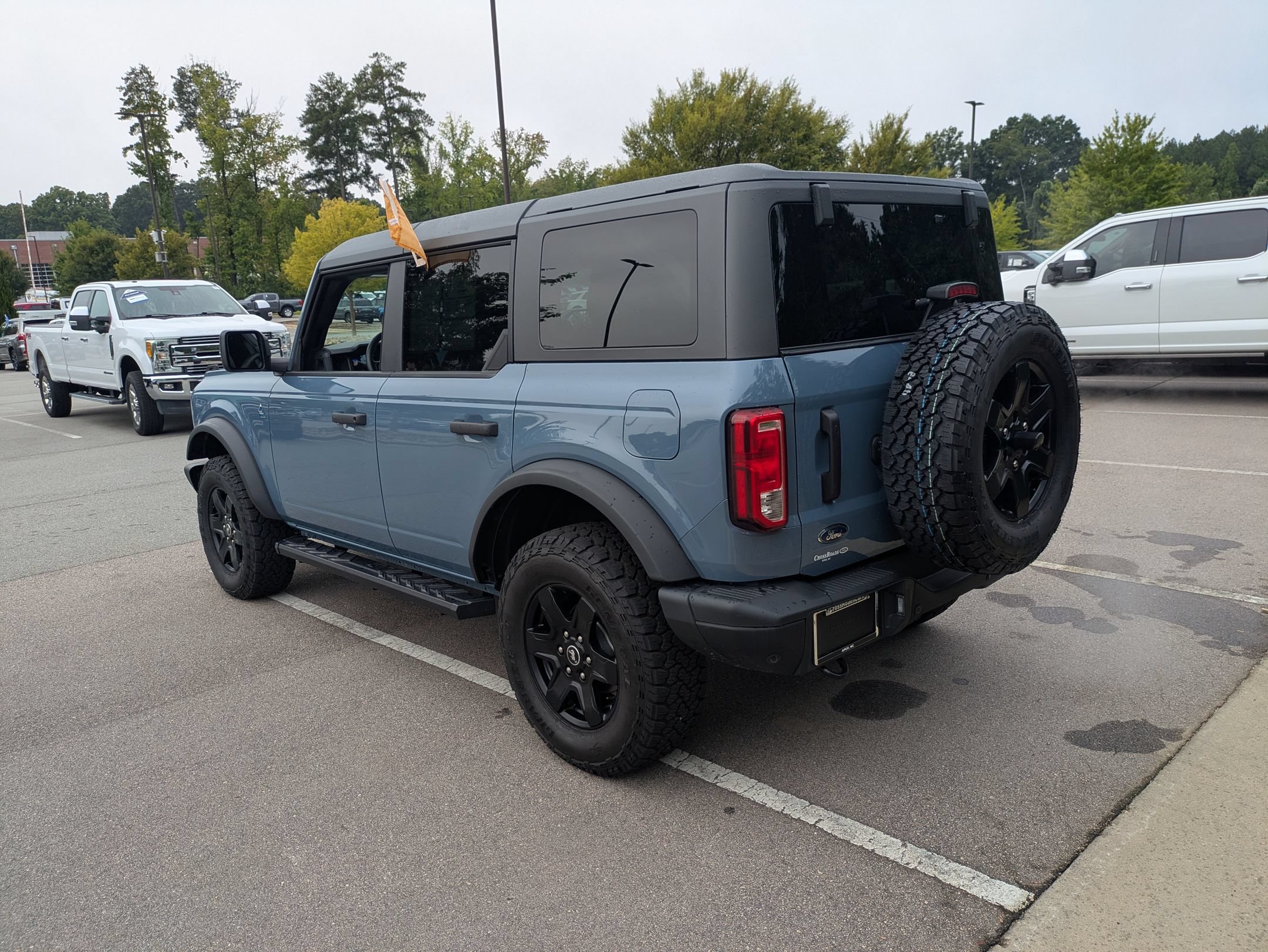 Certified 2024 Ford Bronco Black Diamond AWD/4WD image 6