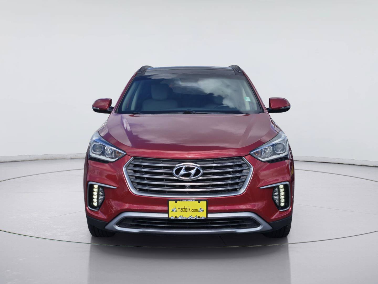 Used 2018 Hyundai Santa Fe FWD image 2
