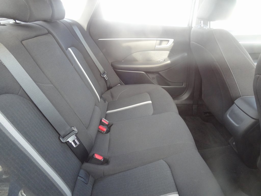 Used 2024 Hyundai Sonata SEL w/ Convenience Package image 9