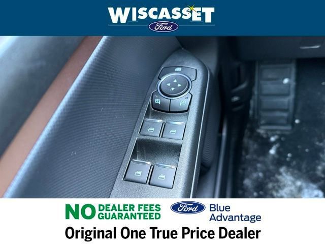 Certified 2025 Ford Bronco Sport Outer Banks w/ Outer Banks Tech Package+ AWD/4WD image 37