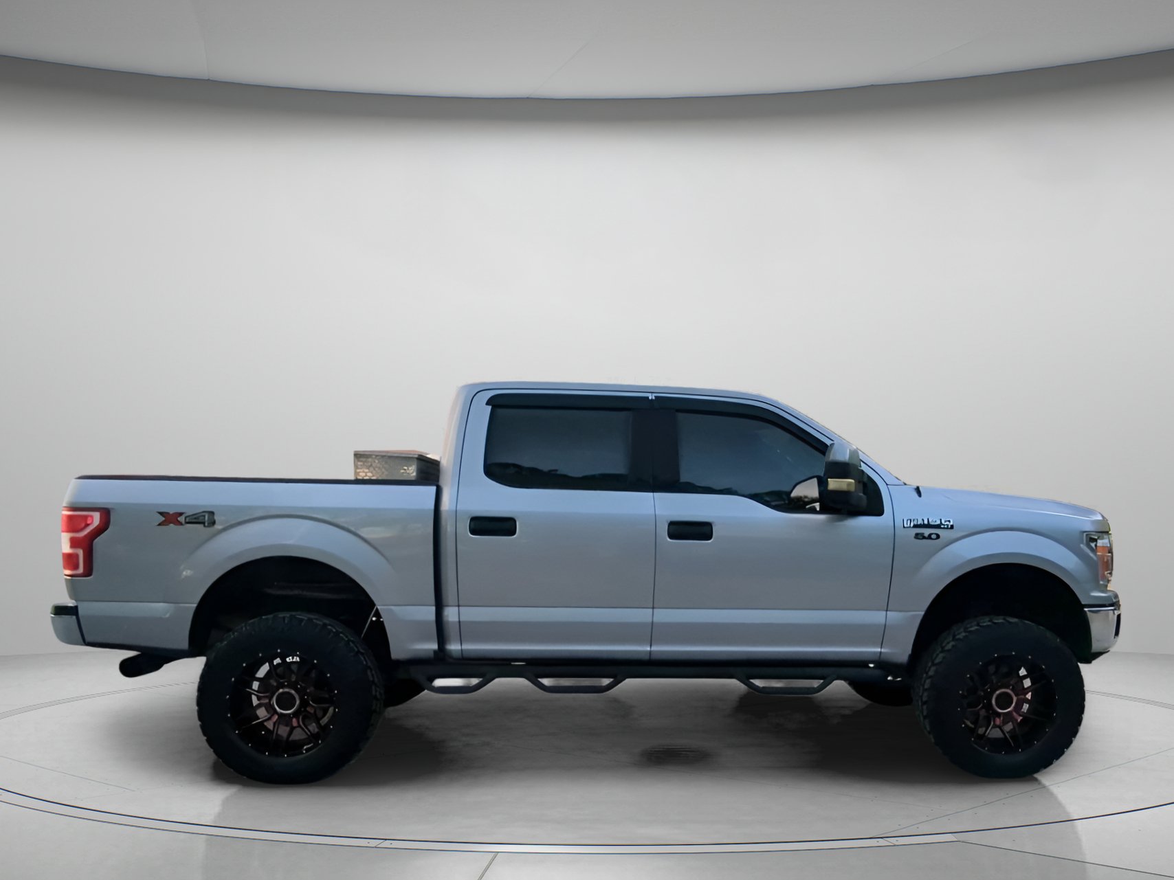 Certified 2020 Ford F150 XLT w/ Equipment Group 301A Mid AWD/4WD image 32