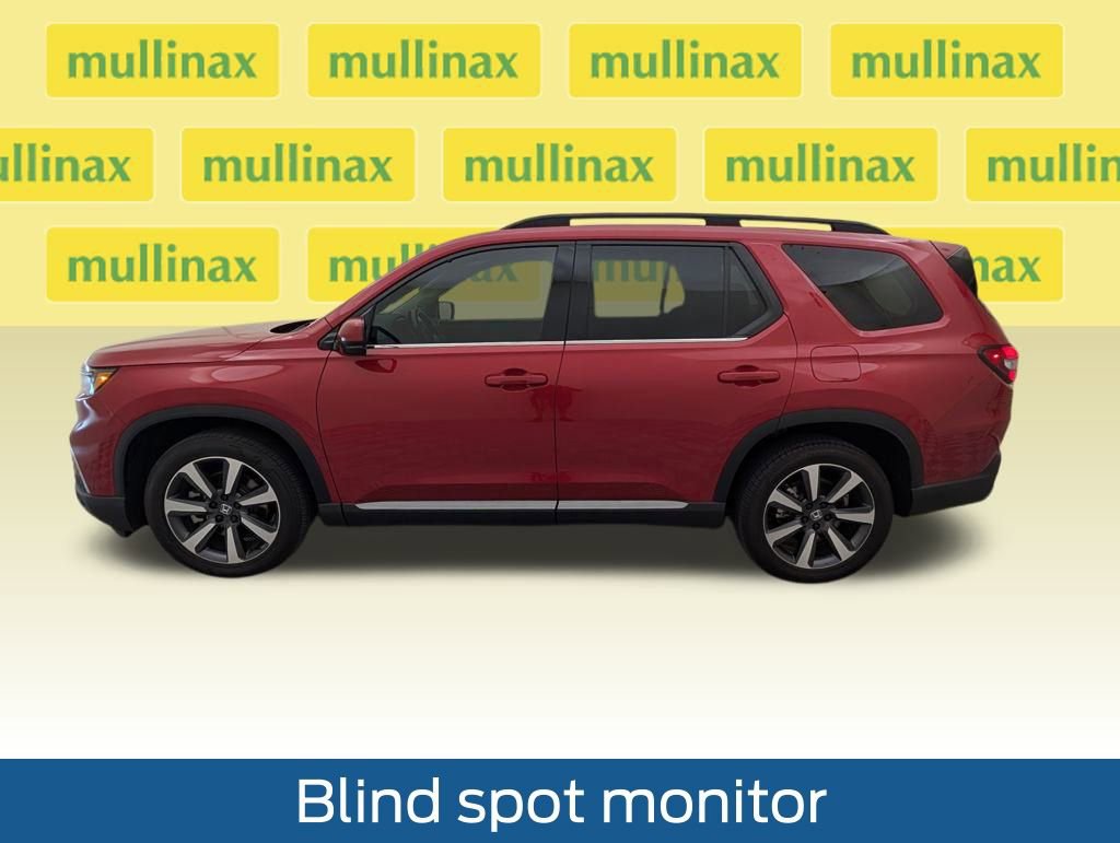 Used 2024 Honda Pilot Touring image 13
