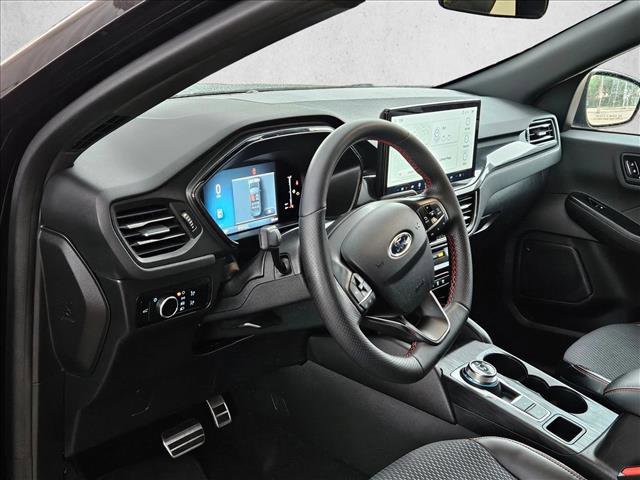 Certified 2024 Ford Escape ST-Line w/ Tech Pack #1 FWD image 9