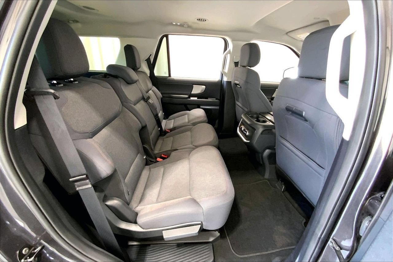 Certified 2025 Ford Expedition Active AWD/4WD image 20