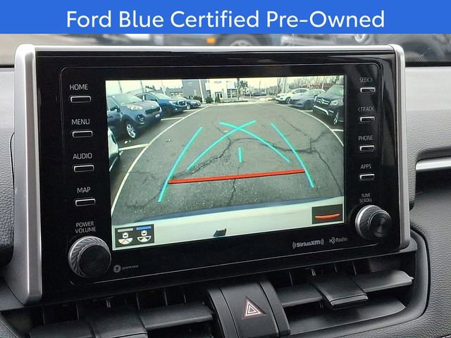 Used 2021 Toyota RAV4 XLE image 19