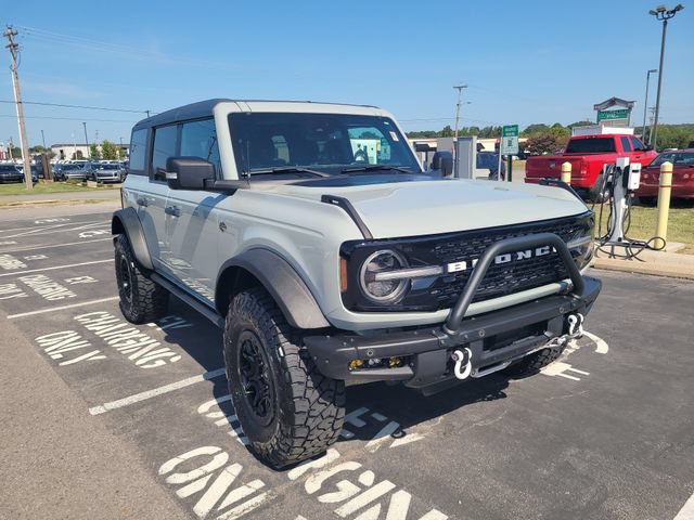 Certified 2022 Ford Bronco Wildtrak AWD/4WD image 3