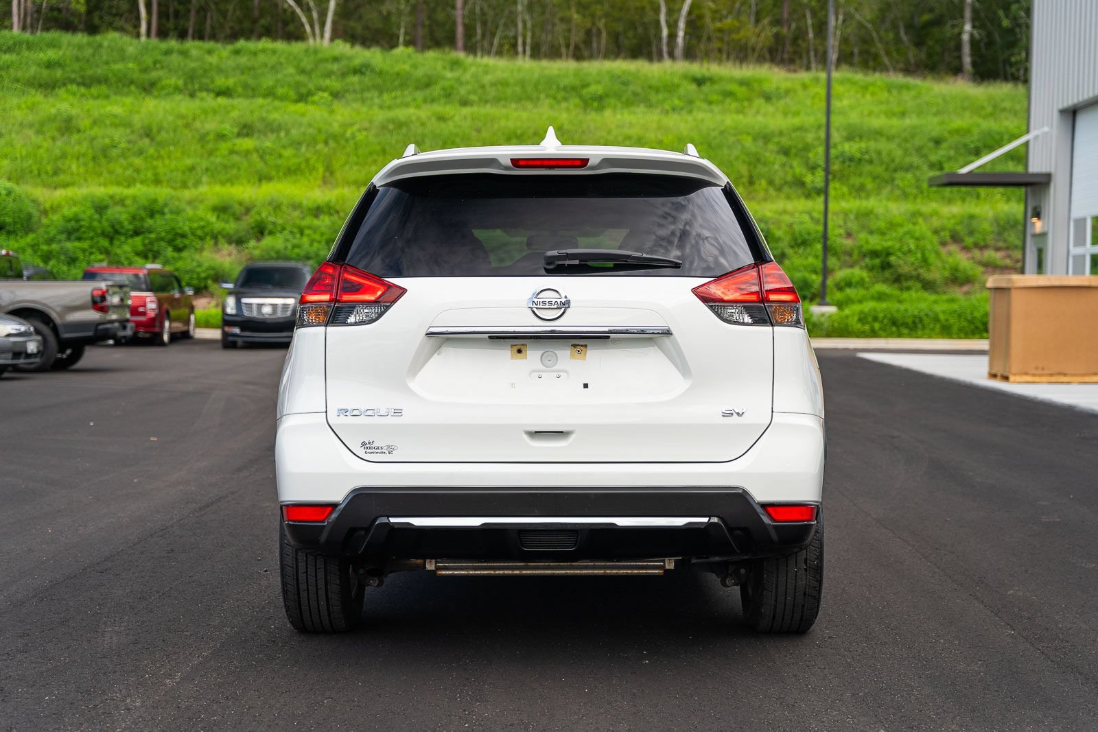 Used 2018 Nissan Rogue SV FWD image 6