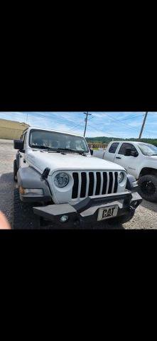 Used 2020 Jeep Gladiator Sport AWD/4WD image 2