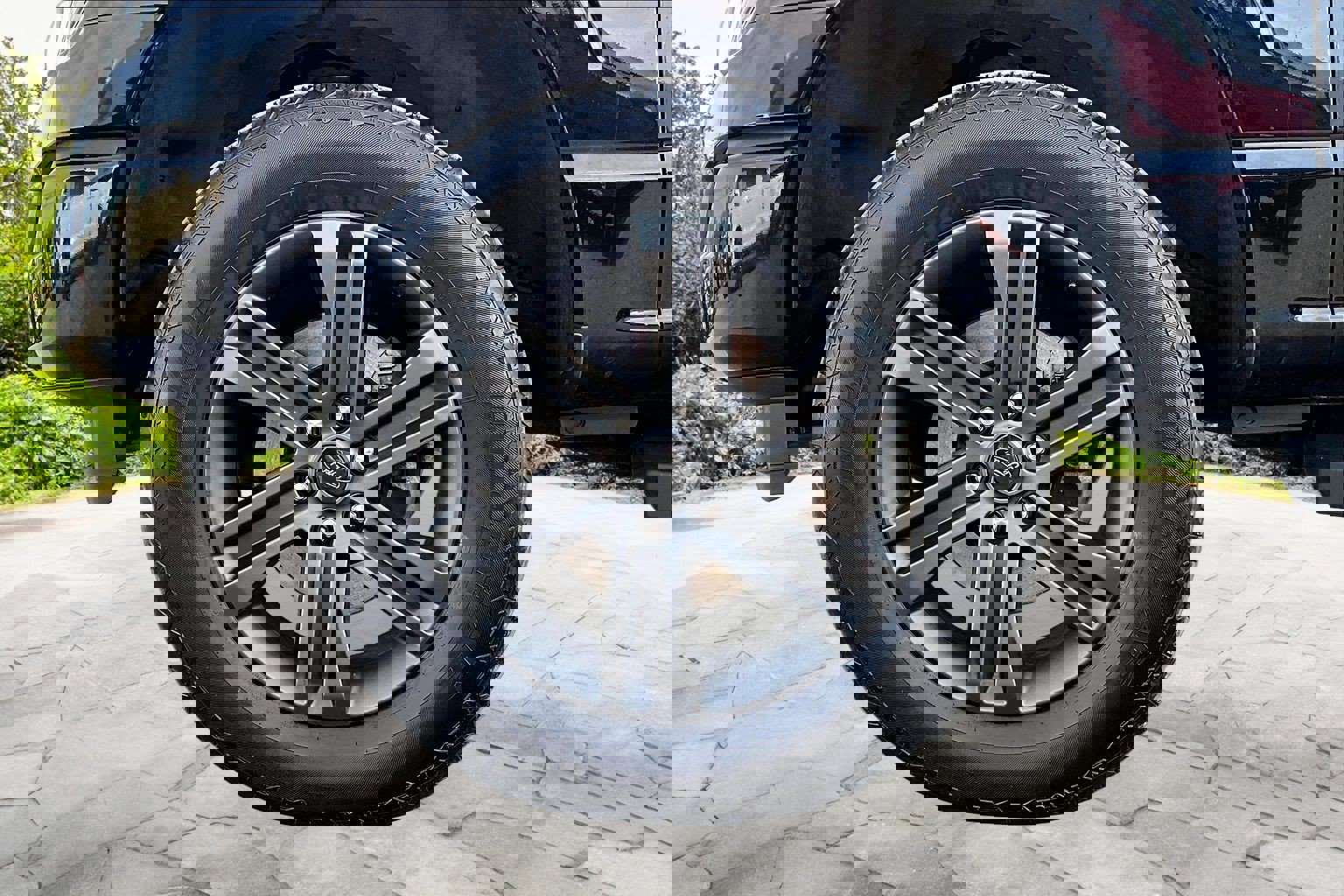 Certified 2022 Ford F150 Lariat image 9