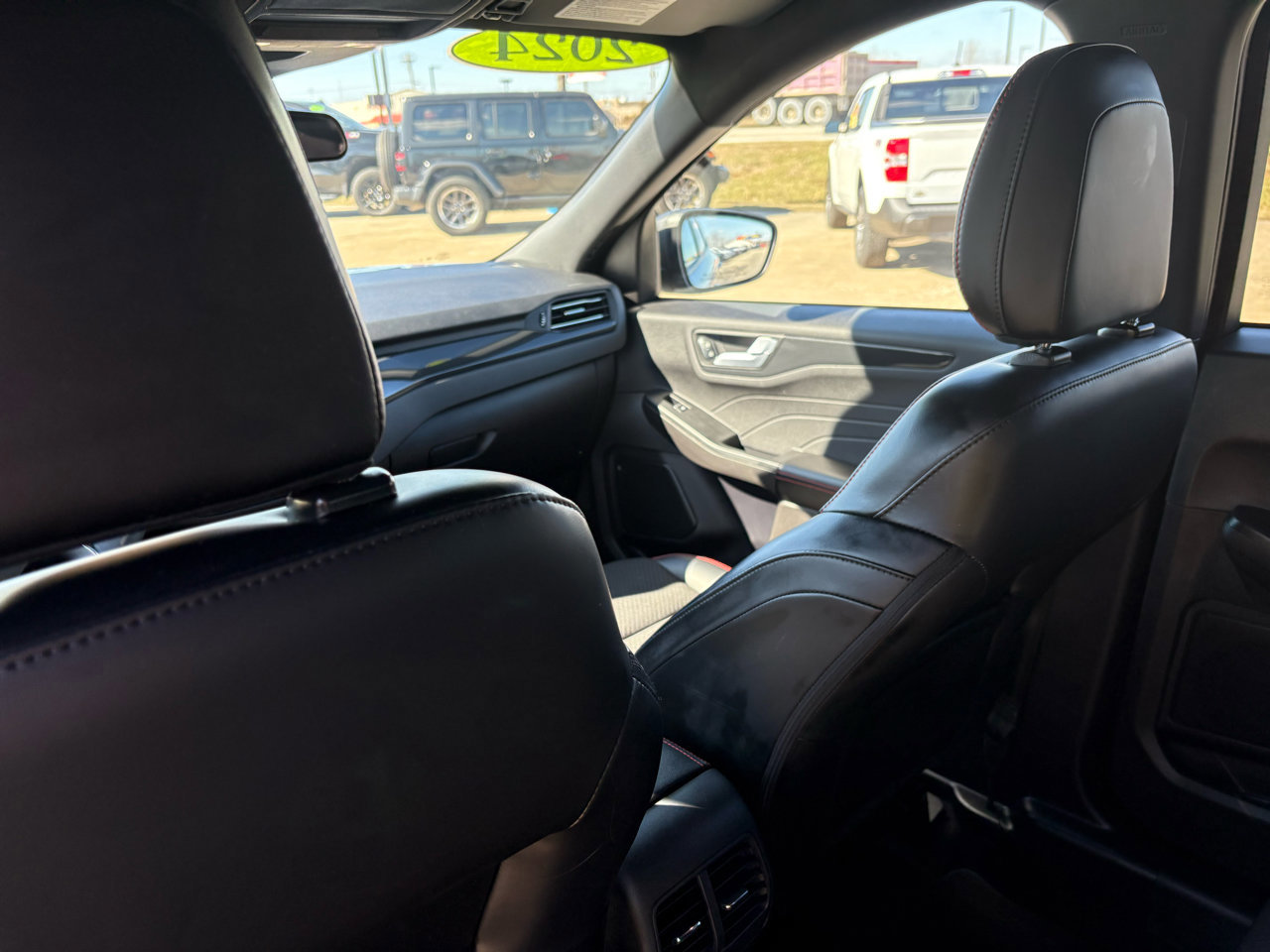 Certified 2024 Ford Escape ST-Line image 34