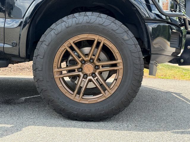 Certified 2018 Ford F150 Lariat w/ Equipment Group 502A Luxury AWD/4WD image 29