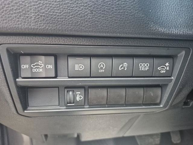 Used 2024 Toyota Tundra SR5 w/ SR5 Convenience Package AWD/4WD image 16