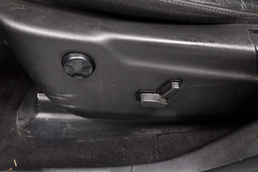 Used 2021 Dodge Durango SXT AWD/4WD image 25