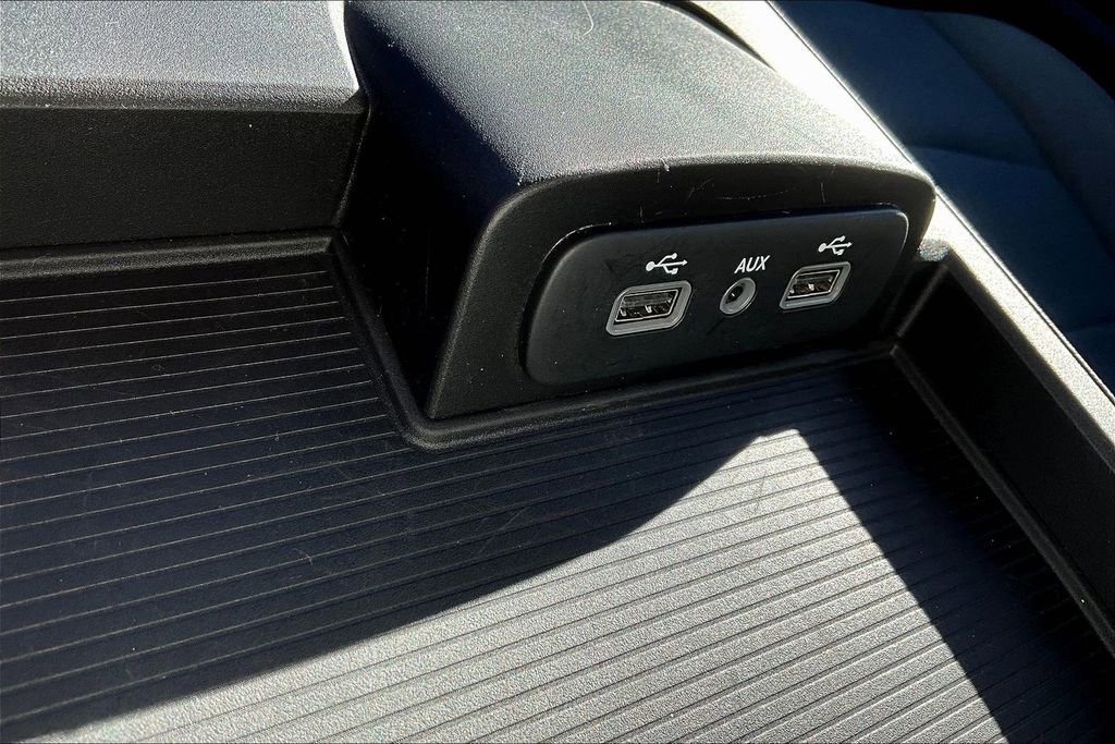 Used 2023 RAM 1500 Classic SLT w/ Trailer & Traction Group image 32