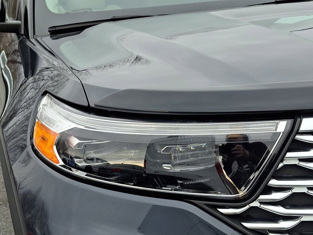 Certified 2022 Ford Explorer Platinum w/ Technology Package image 9