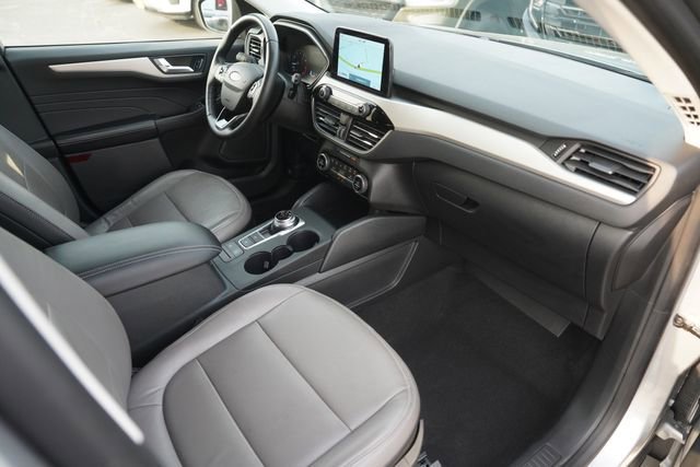 Certified 2021 Ford Escape SE w/ Convenience Package FWD image 18