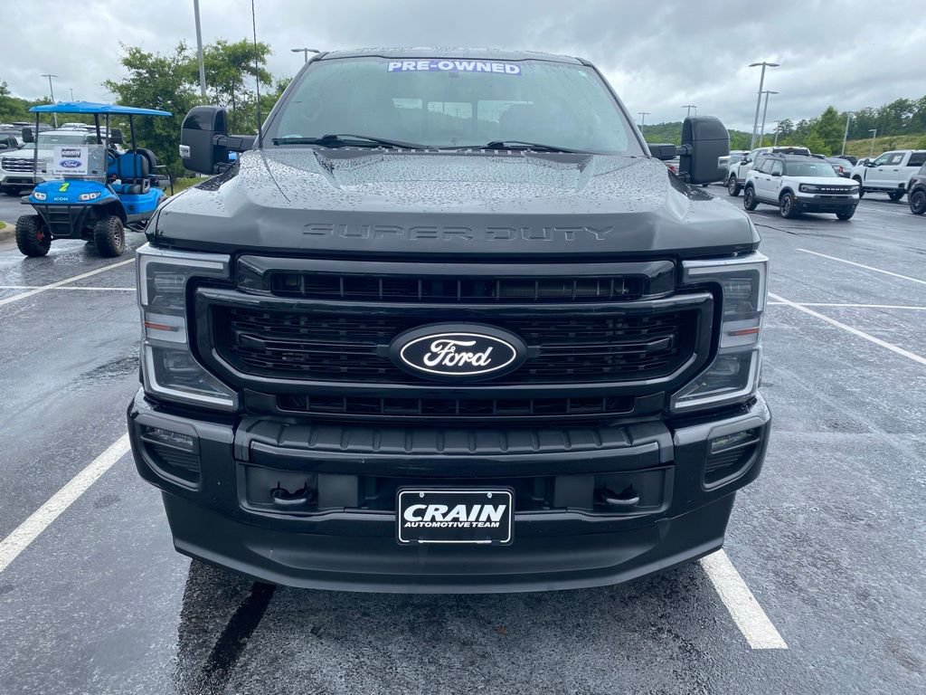 Certified 2022 Ford F250 Lariat w/ Black Appearance Package AWD/4WD image 2