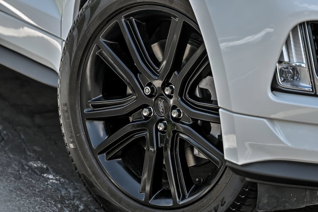 Certified 2023 Ford Edge ST-Line AWD/4WD image 3