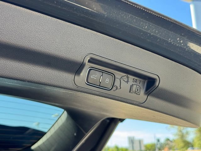 Certified 2023 Ford Explorer XLT w/ Equipment Group 202A AWD/4WD image 43