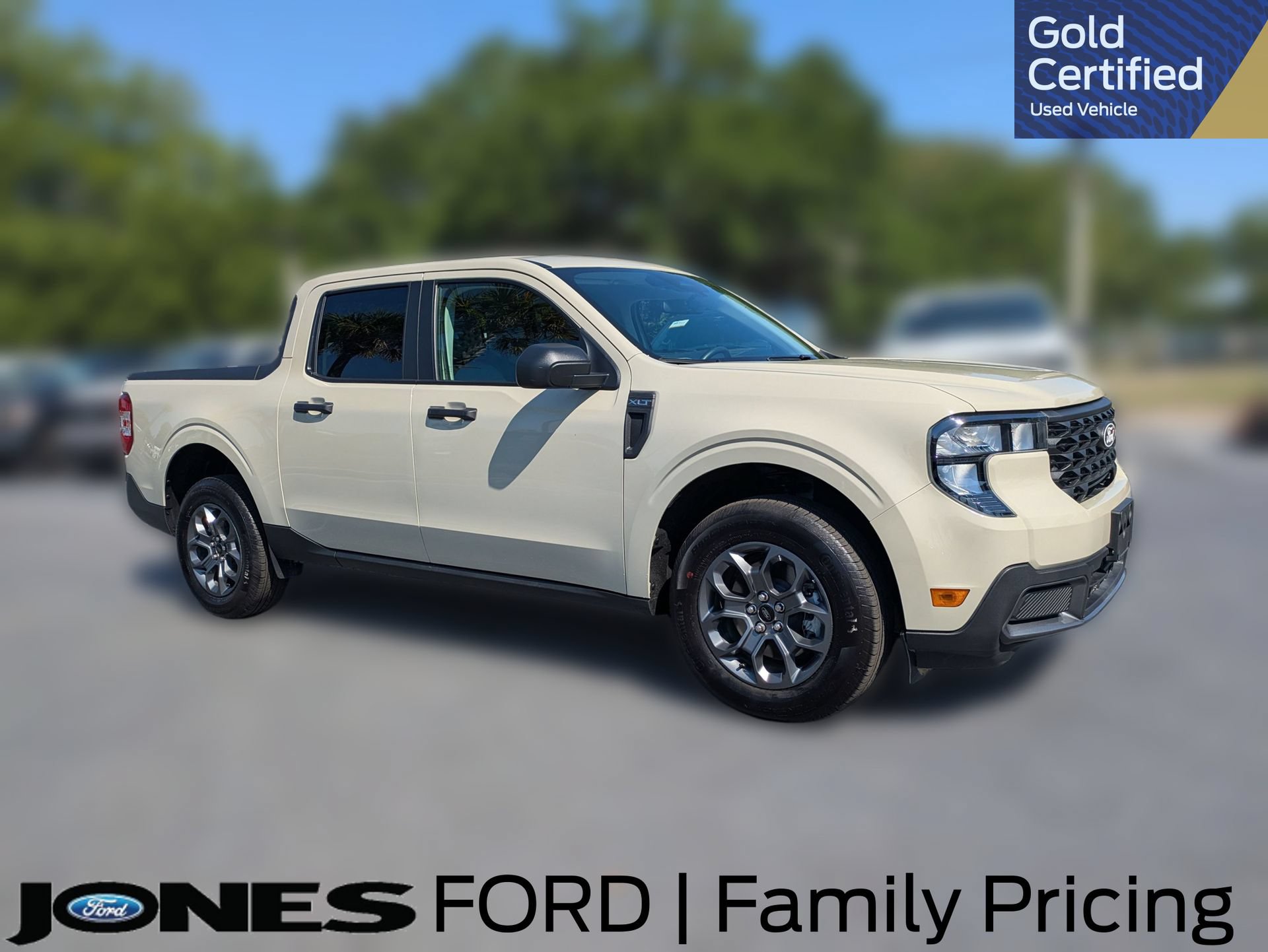 Certified 2025 Ford Maverick XLT w/ Equipment Group 302A
