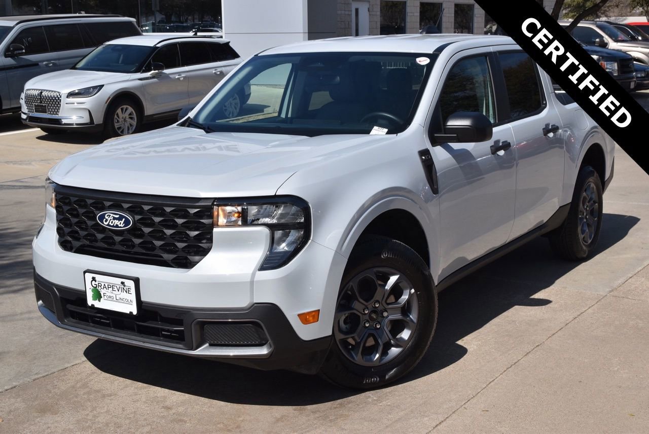Certified 2025 Ford Maverick XLT image 3