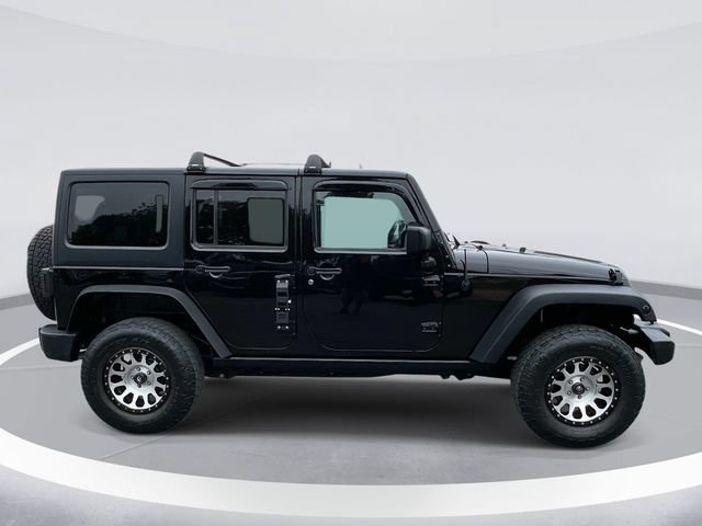 Used 2017 Jeep Wrangler Unlimited Sport w/ Quick Order Package 24S AWD/4WD image 4