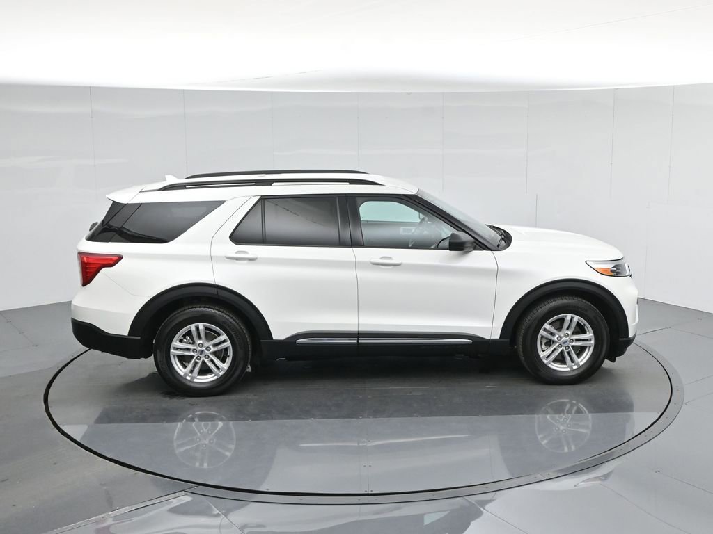 Certified 2022 Ford Explorer XLT image 42