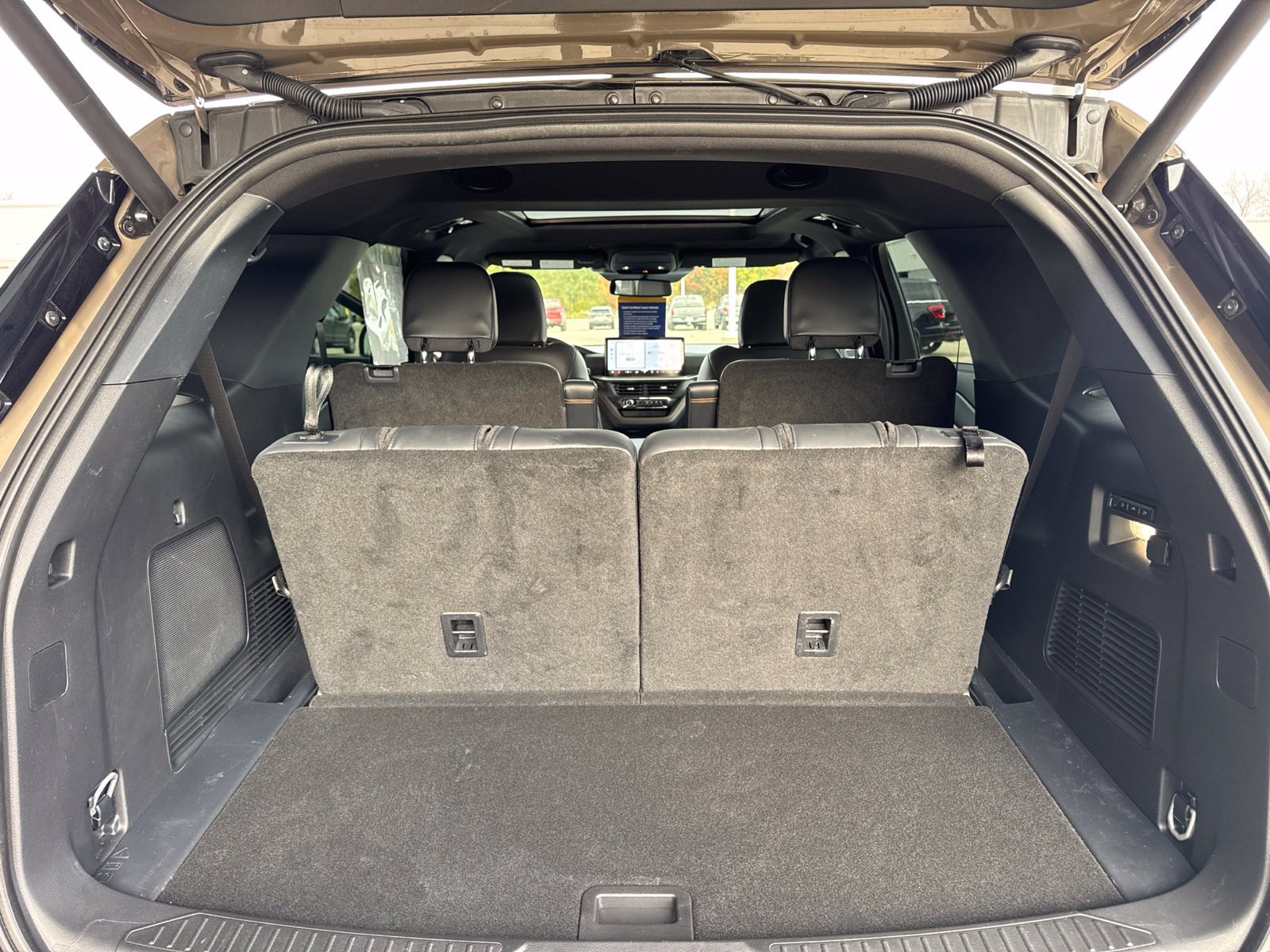 Certified 2026 Ford Explorer Tremor w/ Tremor Ultimate Package AWD/4WD image 41