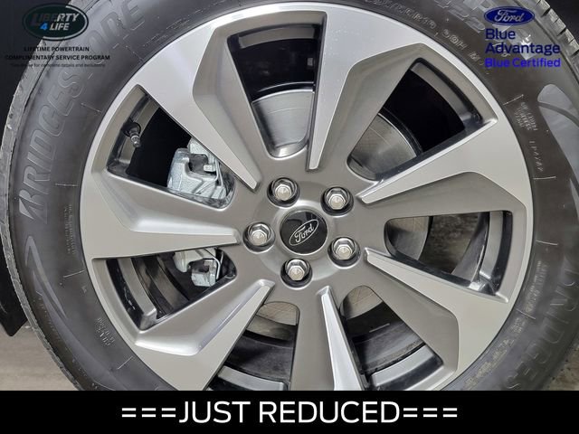 Certified 2023 Ford Escape Platinum w/ Premium Technology Package AWD/4WD image 10