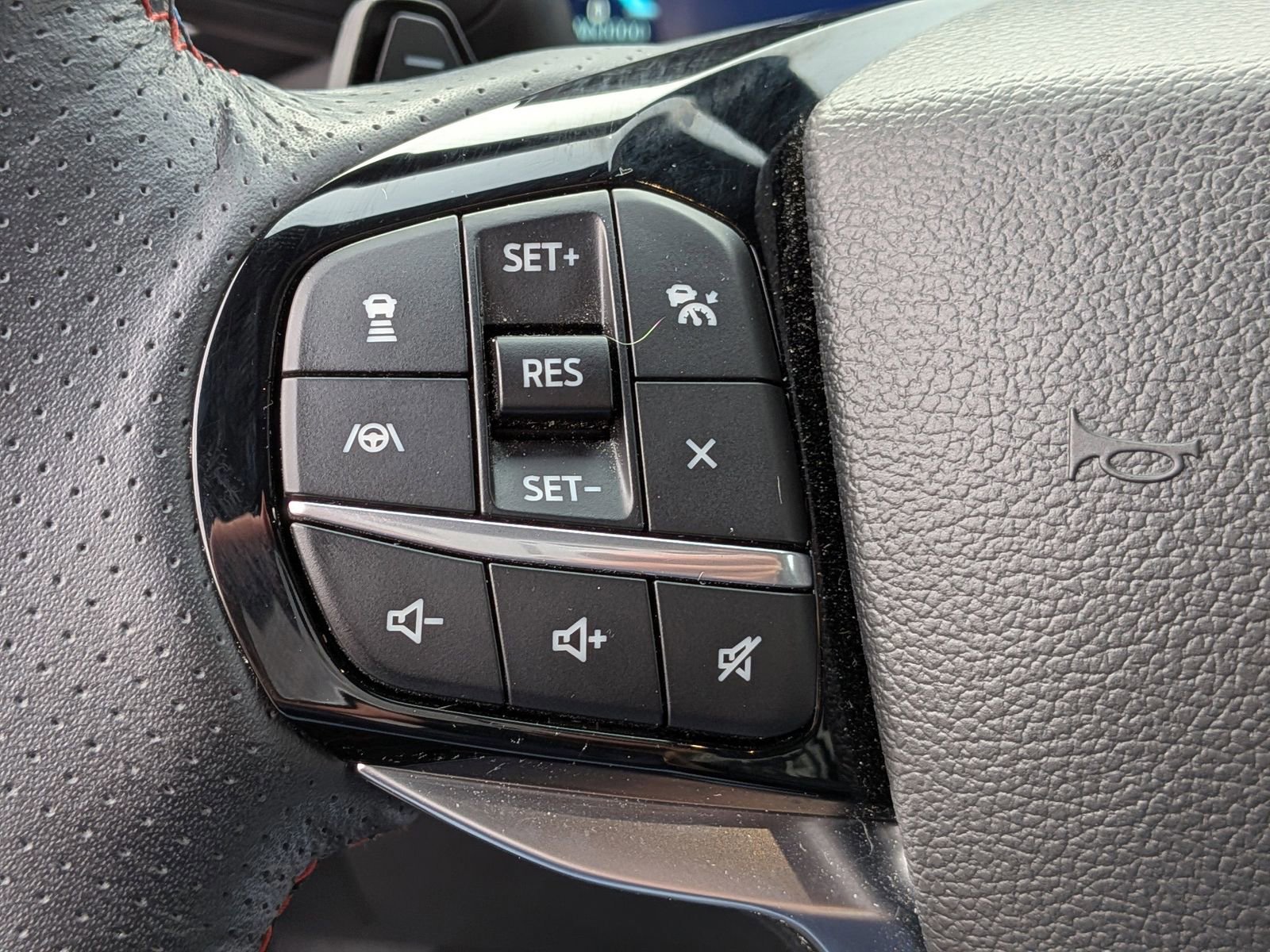 Certified 2023 Ford Explorer ST w/ Equipment Group 401A image 28