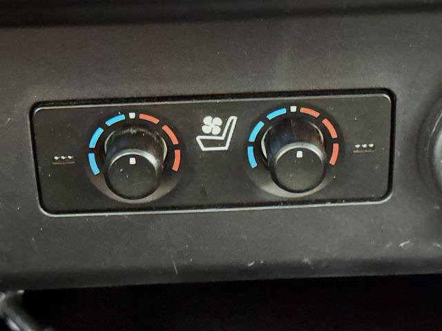 Used 2019 Toyota 4Runner Limited AWD/4WD image 21