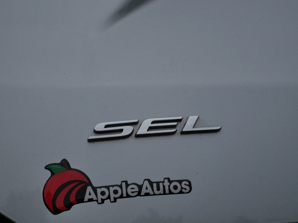 Certified 2024 Ford Edge SEL w/ Convenience Package AWD/4WD image 9