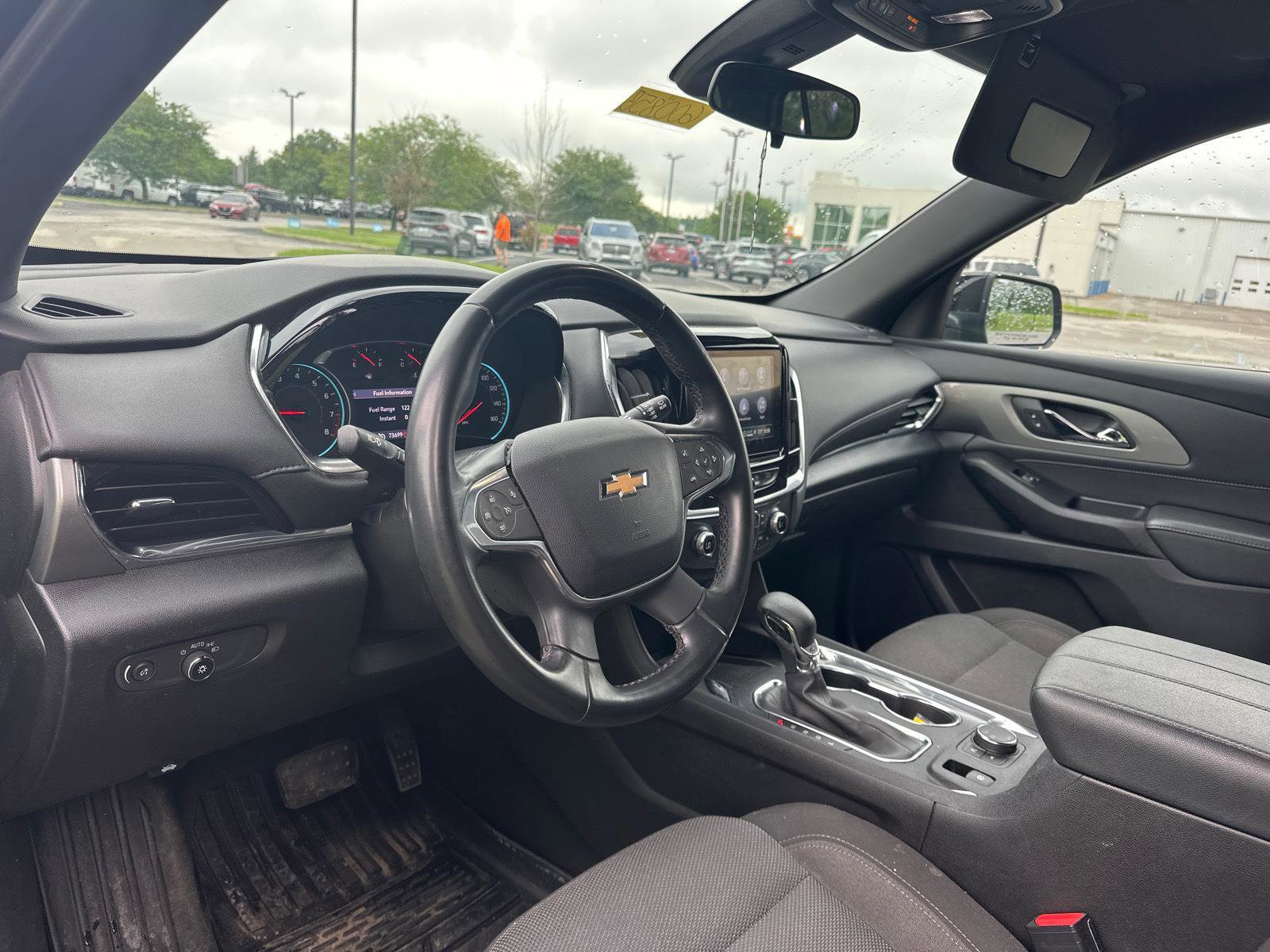 Used 2023 Chevrolet Traverse LT AWD/4WD image 16